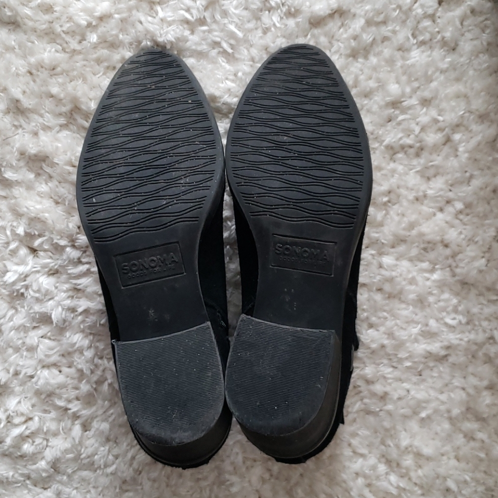 Black heeled suede booties 🖤 - Picture 6 of 9